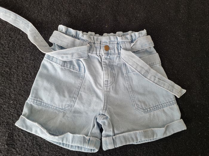 Short jeans