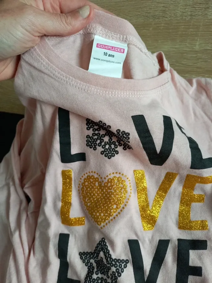 Tee-shirt manches longues fille 10 ans - photo numéro 2
