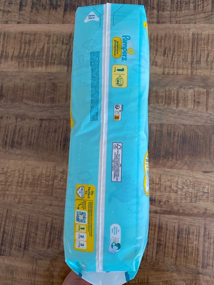 Couches Pampers - photo numéro 2