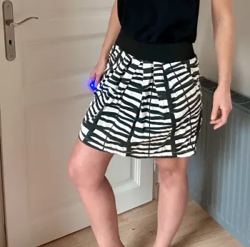 Jupe Vera Moda – Taille 38 – Blanc crème & noir