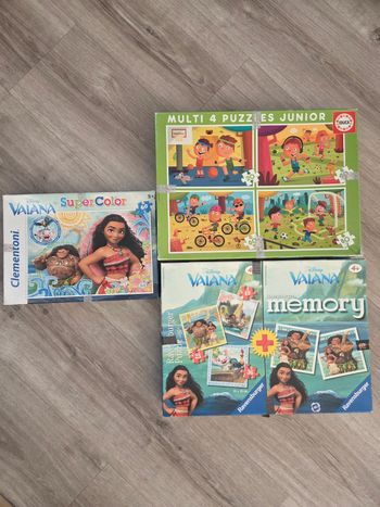 Lot de puzzles 