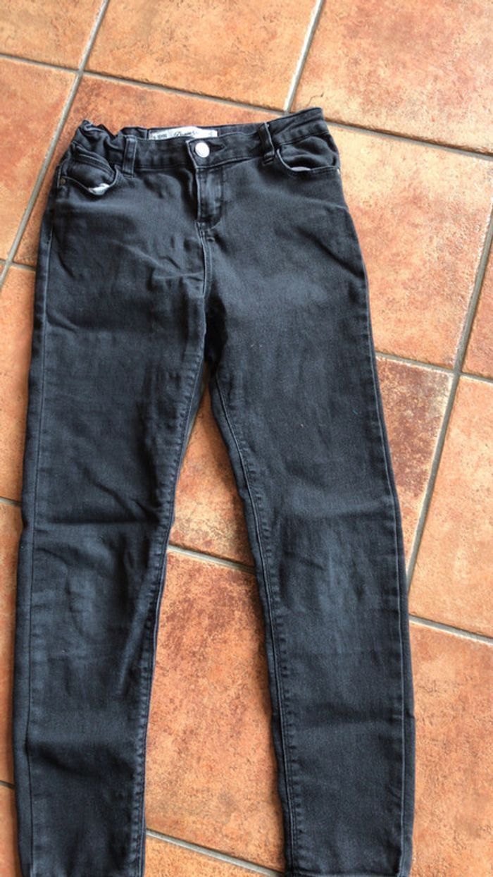 Primark jean taille 9/10 ans - photo numéro 2