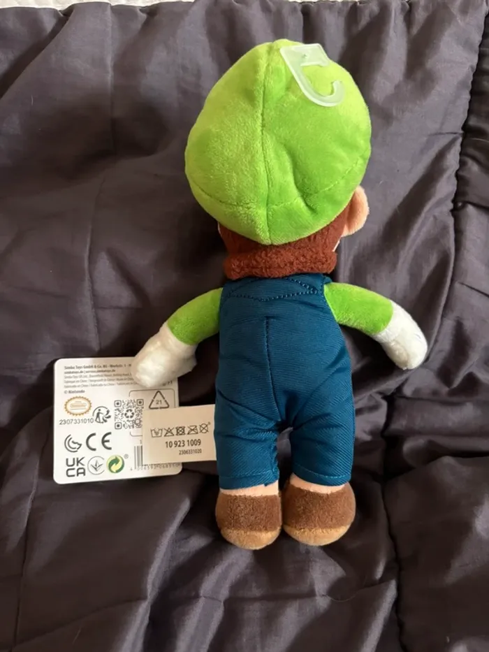 Peluche Luigi neuve - photo numéro 2