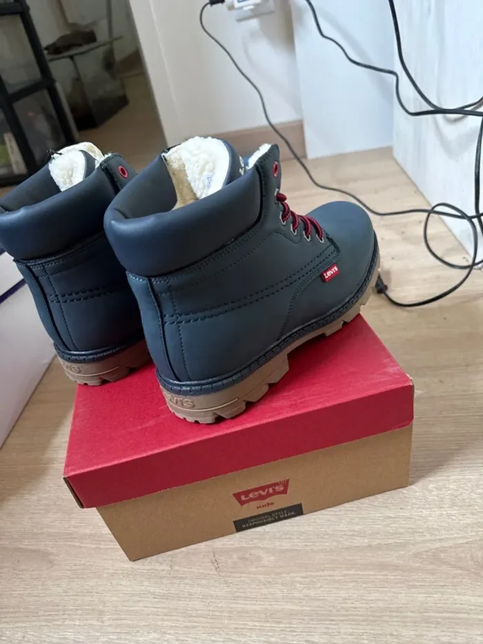 Magnifiques bottines Levi’s neuves avec étiquette pointure 36 - photo numéro 10