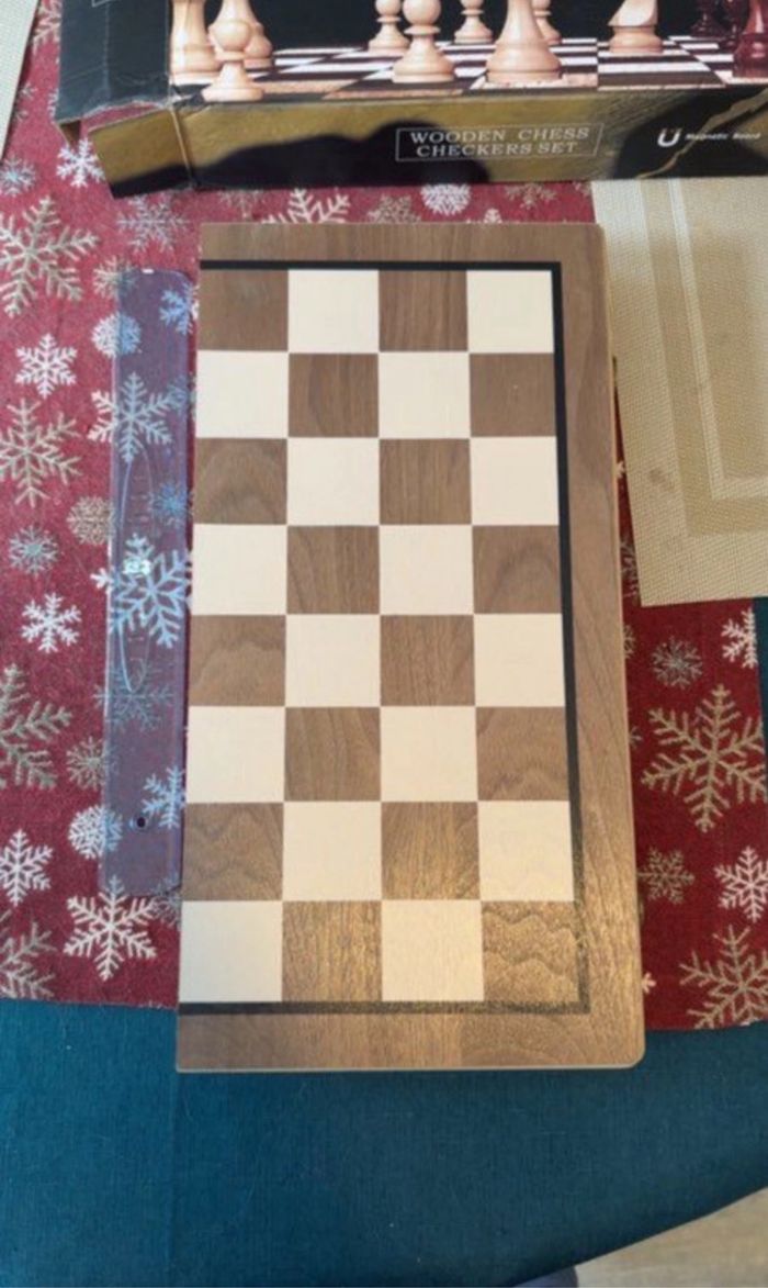 Jeu d'échecs magnétique en bois - Premium 39 × 39 ст - photo numéro 6