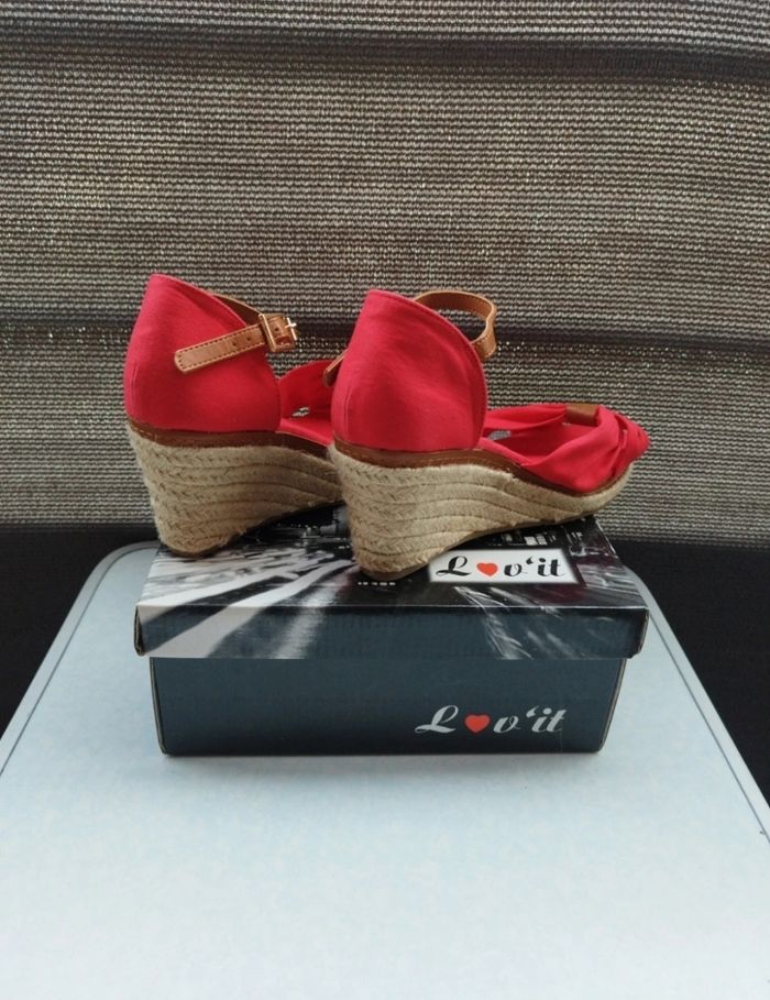 Sandale talon compensé rouge - photo numéro 3