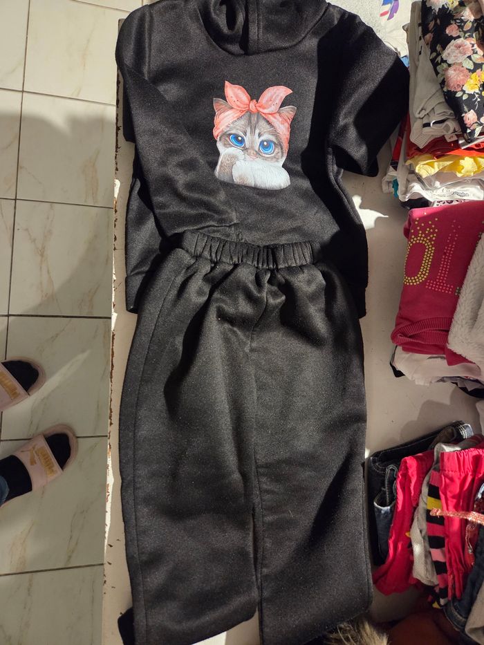 Lot vetement fille - photo numéro 3