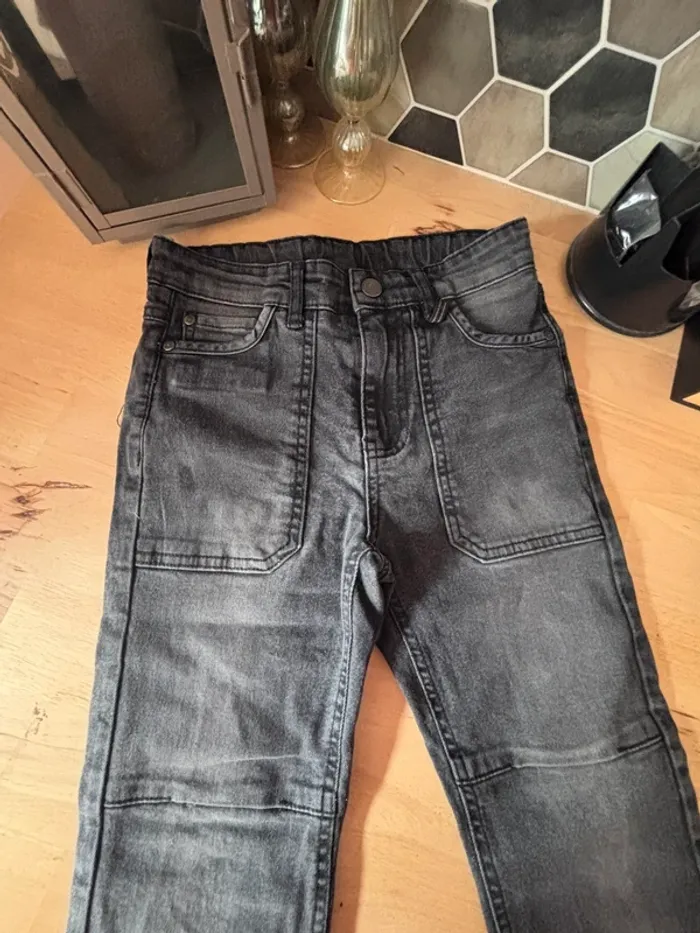 Très beau pantalon cargo anthracite • Orchestra • 10 ans - photo numéro 2