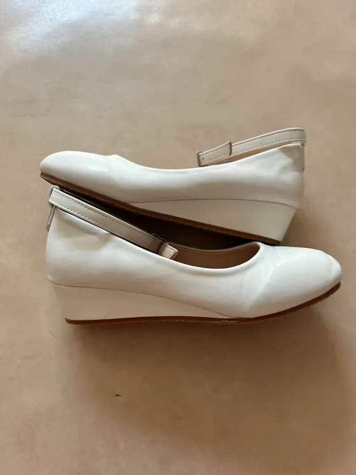Chaussure blanche compense fille taille 30 chaussea