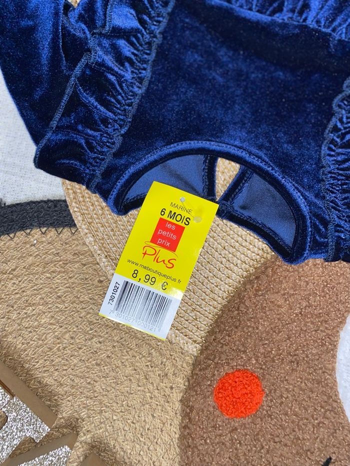 Robe de fêtes taille 6mois - photo numéro 3