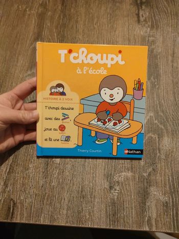 T'choupi - à l'école - Numéro 11