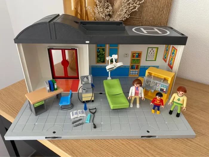 Hôpital transportable Playmobil