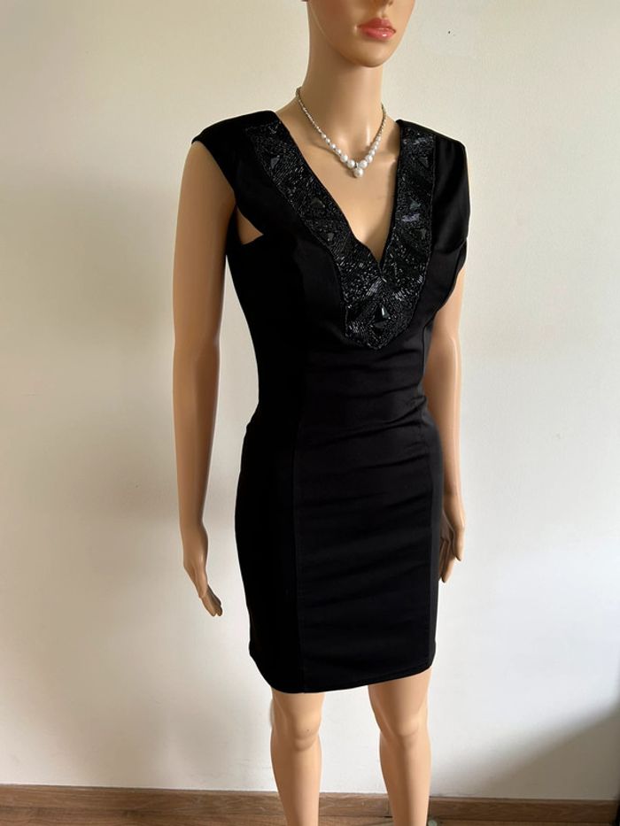Robe noire sans manches Danity taille L jamais portée - photo numéro 2