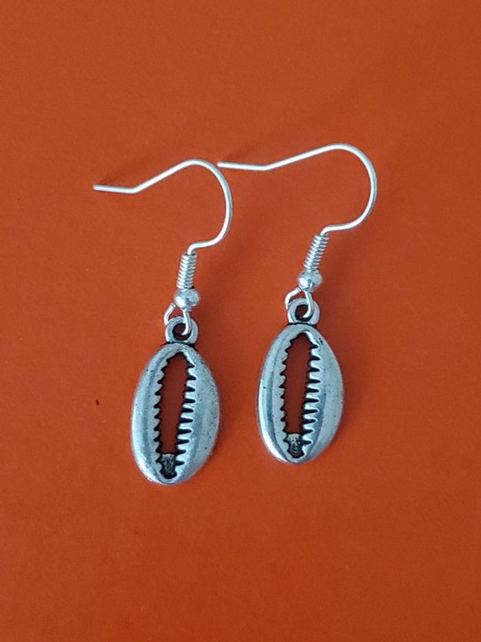 Boucles d'oreilles coquillage cauri