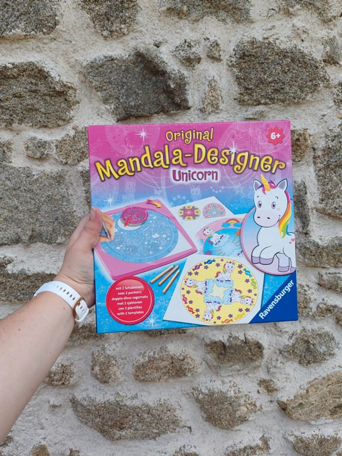 Jeu mandala designer unicorn