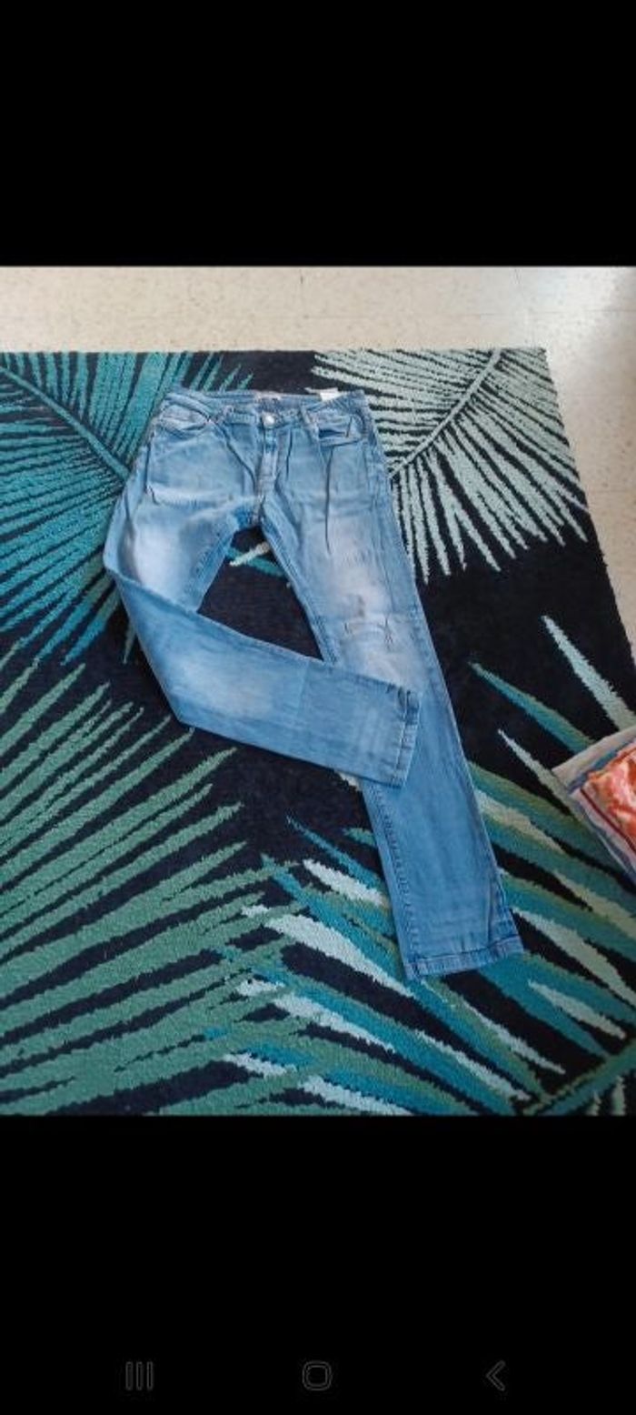 Jean