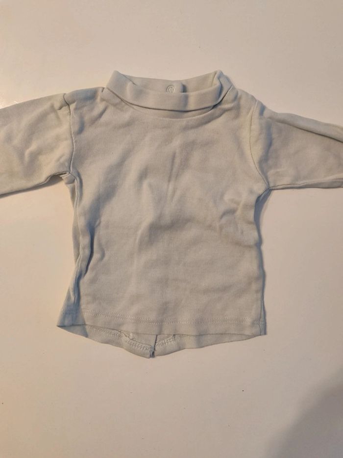 Vêtements 1 mois - photo numéro 4