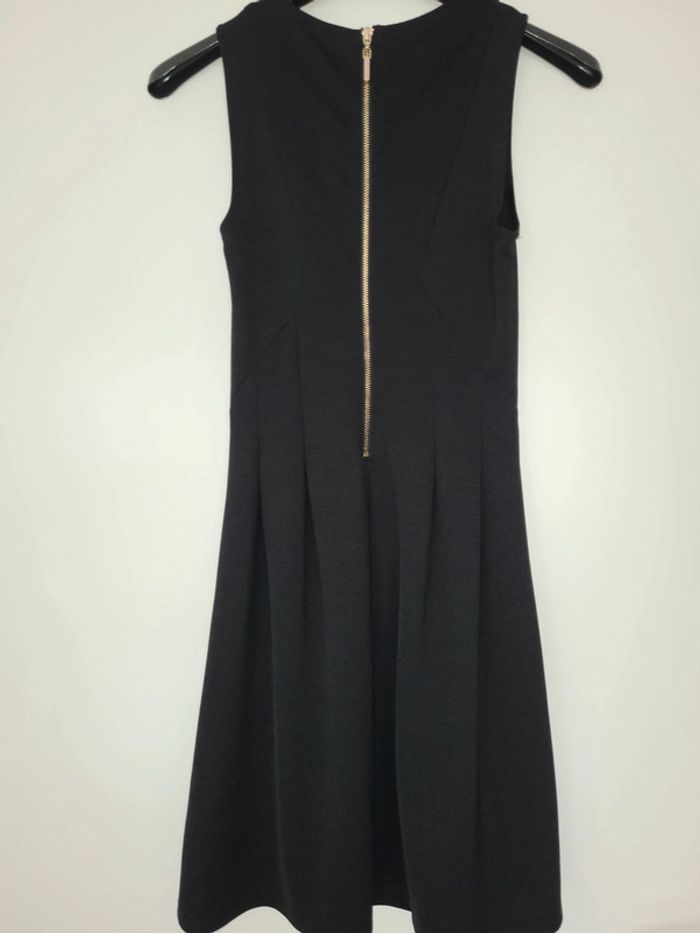 Robe sans manches - photo numéro 2