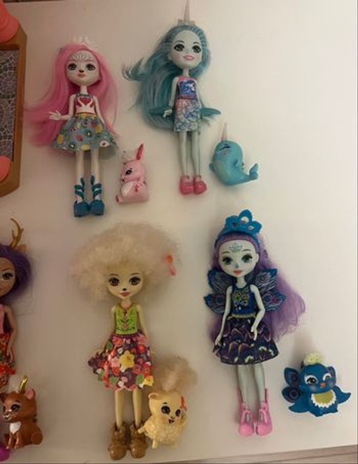 Maison avec personnages Enchantimals - photo numéro 2