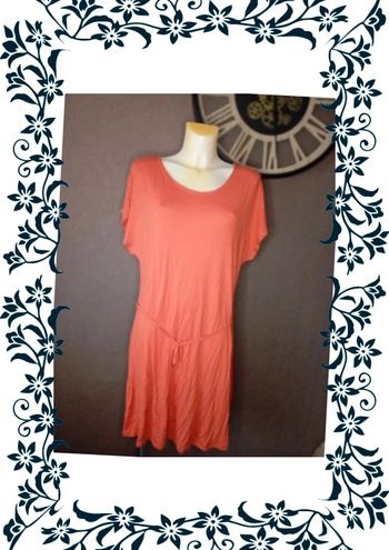 Robe taille 42/44 tissaia neuf