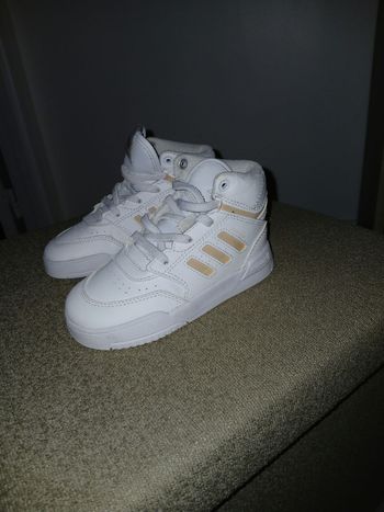 Baskets  Adidas fille