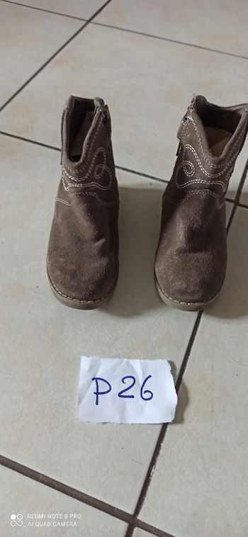 Bottes en daim p. 26