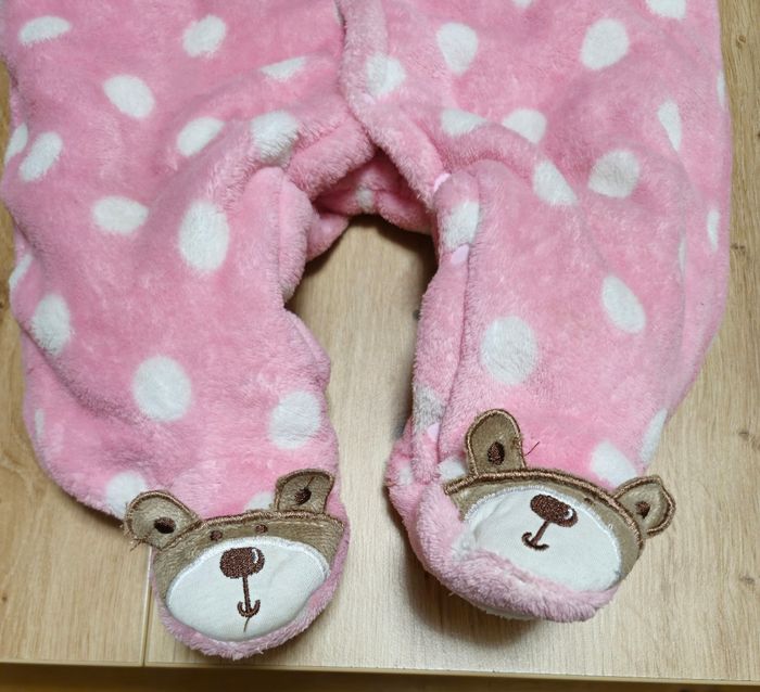 Combinaison d'hiver bébé fille 12 mois, krafbean en très bon état. - photo numéro 3