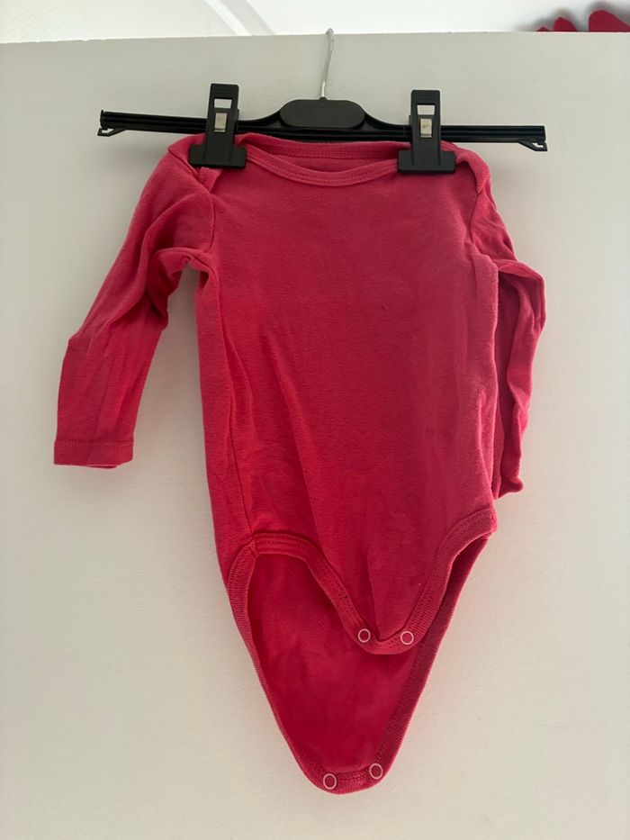 Lot vêtement bébé fille - photo numéro 4