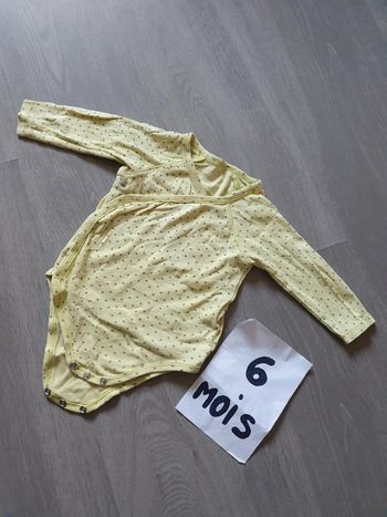 Body 6mois