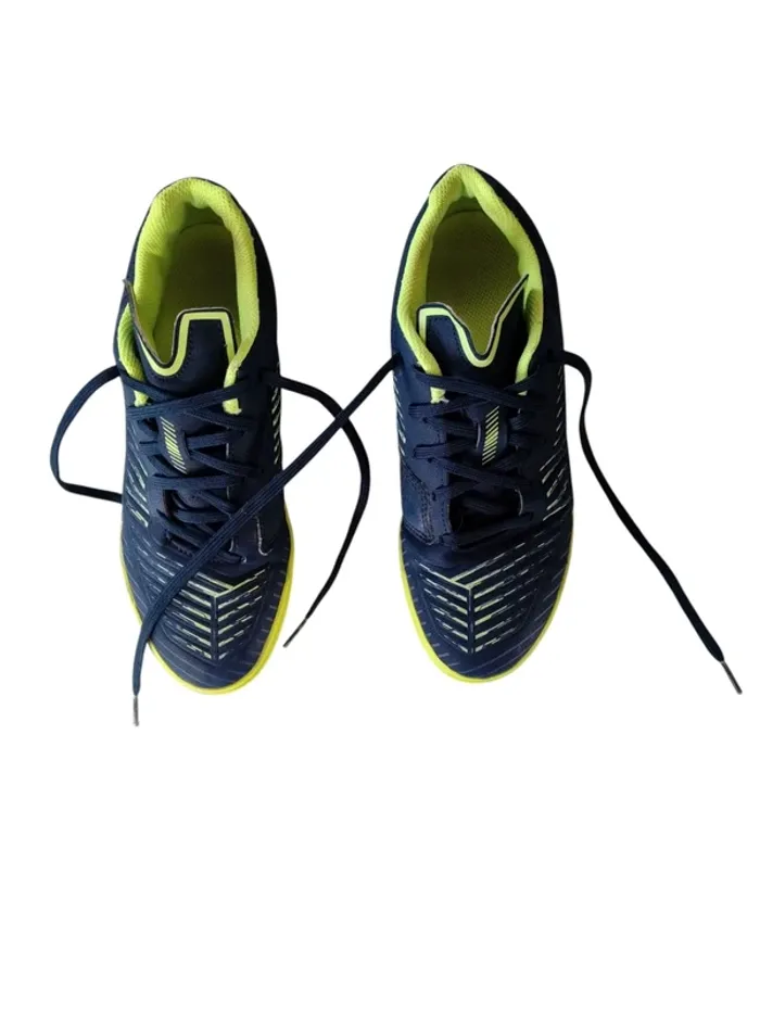 Chaussures de foot en salle - photo numéro 2