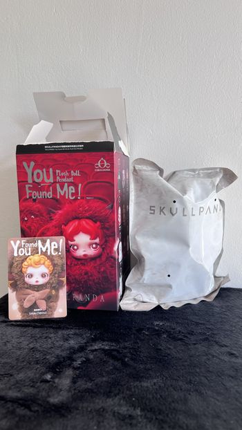 [Sealed] PopMart – Skullpanda Sneaky Chestnut🌹 You Found Me! Series Plush Doll Pendant