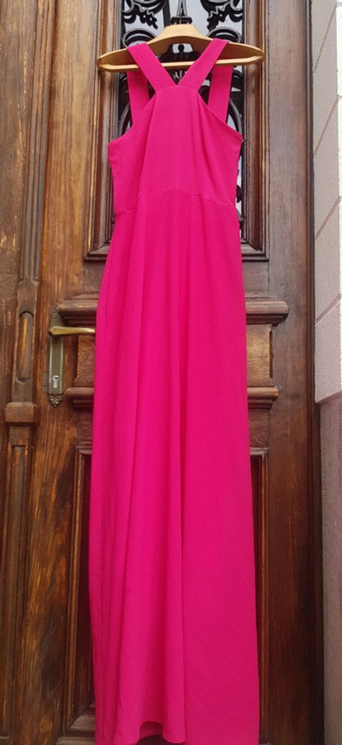 Longue robe neuve rose - photo numéro 2