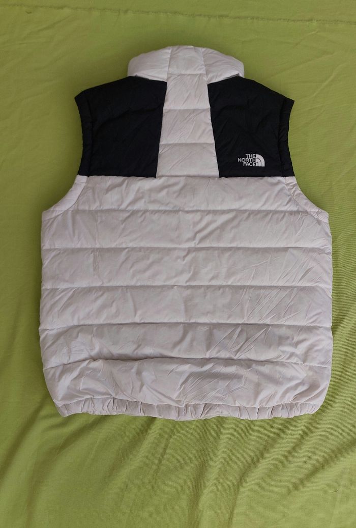 The North Face white and black puffer vest - photo numéro 2