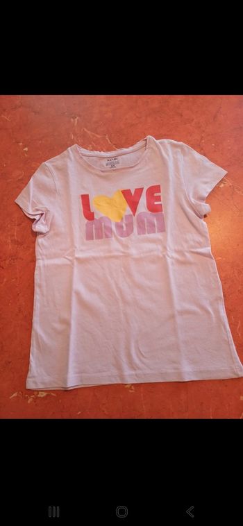T.shirt fille taille 8 ans