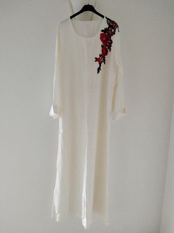 Robe abaya avec grand voile blanche