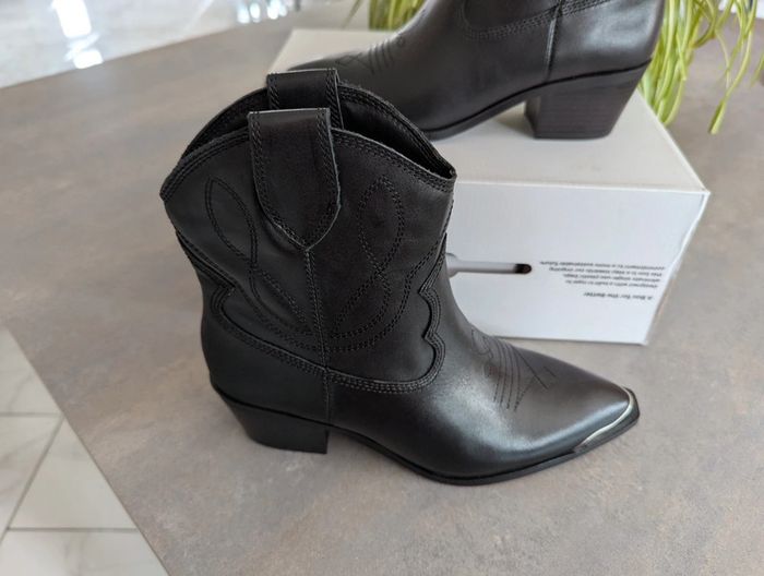 Santiags noires Aldo – Taille 37 – Neuves avec étiquette - photo numéro 2