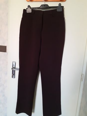 Pantalon femme taille 38-40