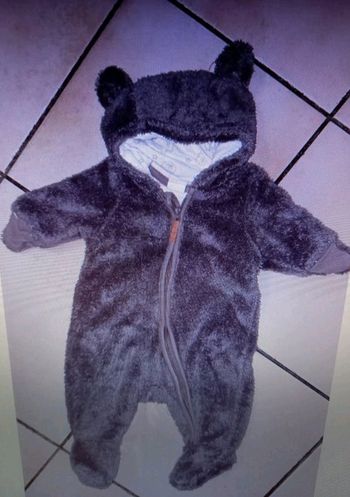 Combinaison H et M 0.1 mois