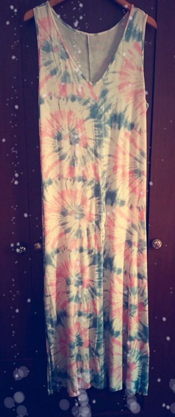Robe tie and dye