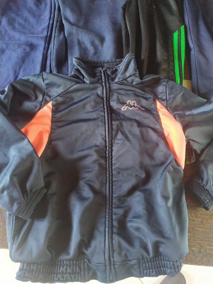 Lot pantalons jogging + veste 6 ans garcon - photo numéro 2
