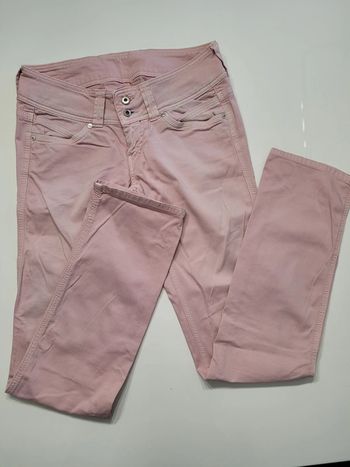 Jeans rose pâle