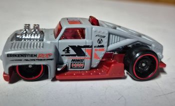 Voiture hot wheels erikenstein rod  modèle réduit custom gris et rouge