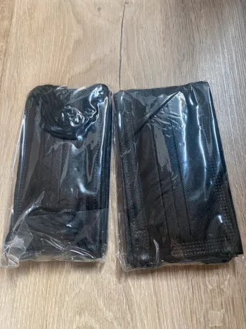lot de 20 masques chirurgicales noirs