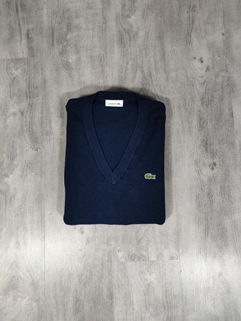 Pull Lacoste Col V Bleu Marine Logo Brodé Taille M Homme