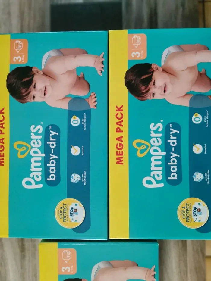 Lot de 3 cartons Pampers Baby dry taille 3- 6 à 10 kg - 112 couches - photo numéro 6