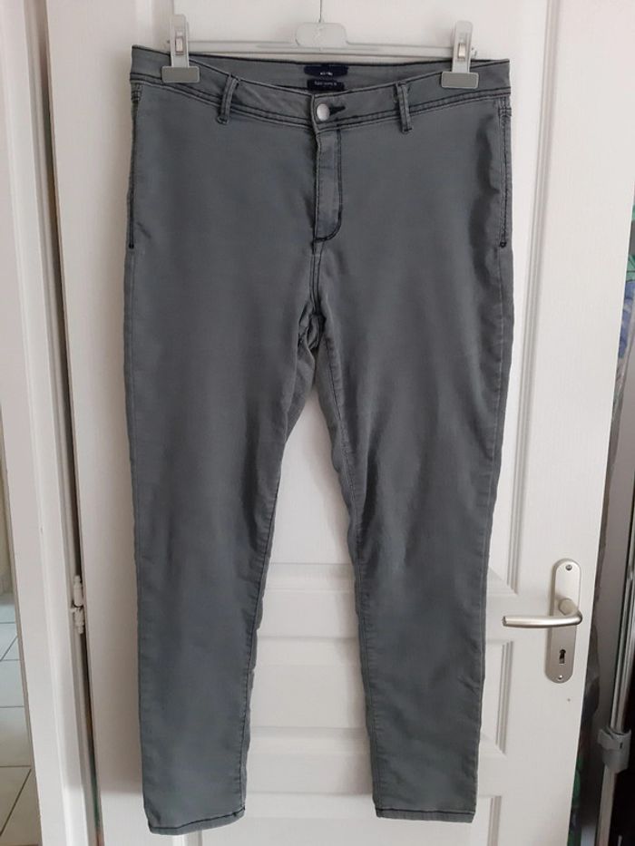 Pantalon / Jean Kiabi