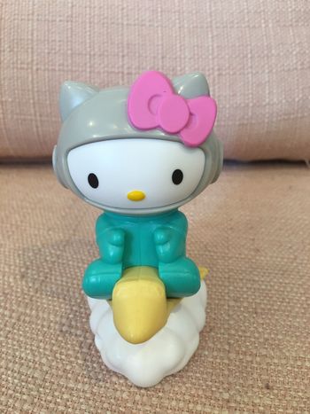 Figurine à collectionner Hello Kitty sur fusée Mc Donald’s