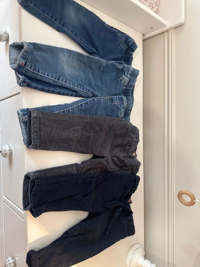 Lot 4 jeans 18M