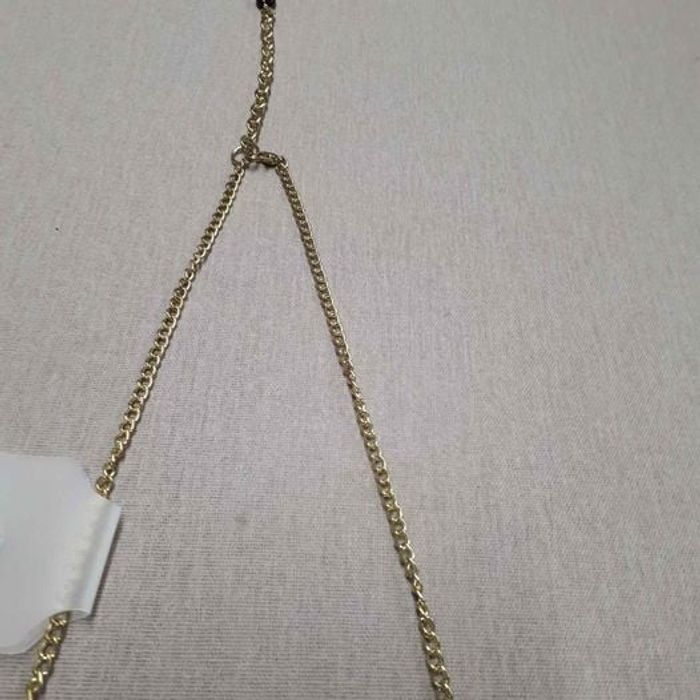 Collier avec multiples chainettes - photo numéro 4