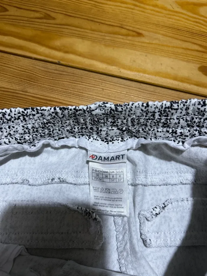 Pantalon blanc et noir - photo numéro 7